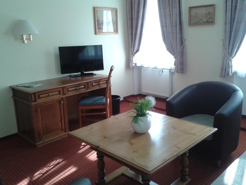 Garni-Hotel Zum Alten Ratskeller Vetschau Cameră foto
